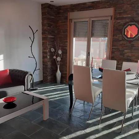 Casa Lela * O Pindo